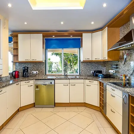 Casa Do Monte Willa *